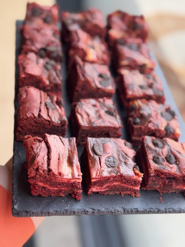 Valentín - Red Velvet browncheese
